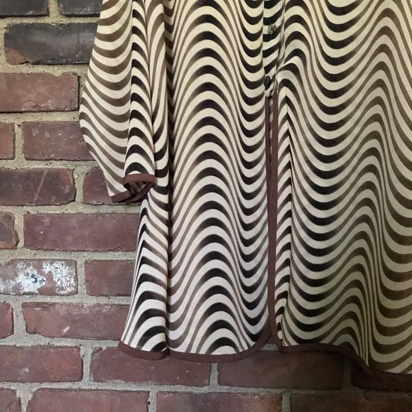 Beautiful unique topper jacket -50 bust - Picture 4 of 4